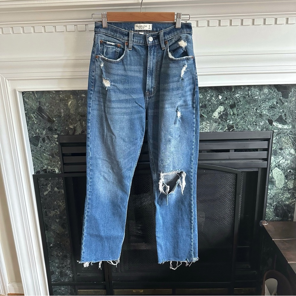 Abercrombie + Fitch The Ankle Straight Ultra High Rise Curve Love Jeans 26/2
